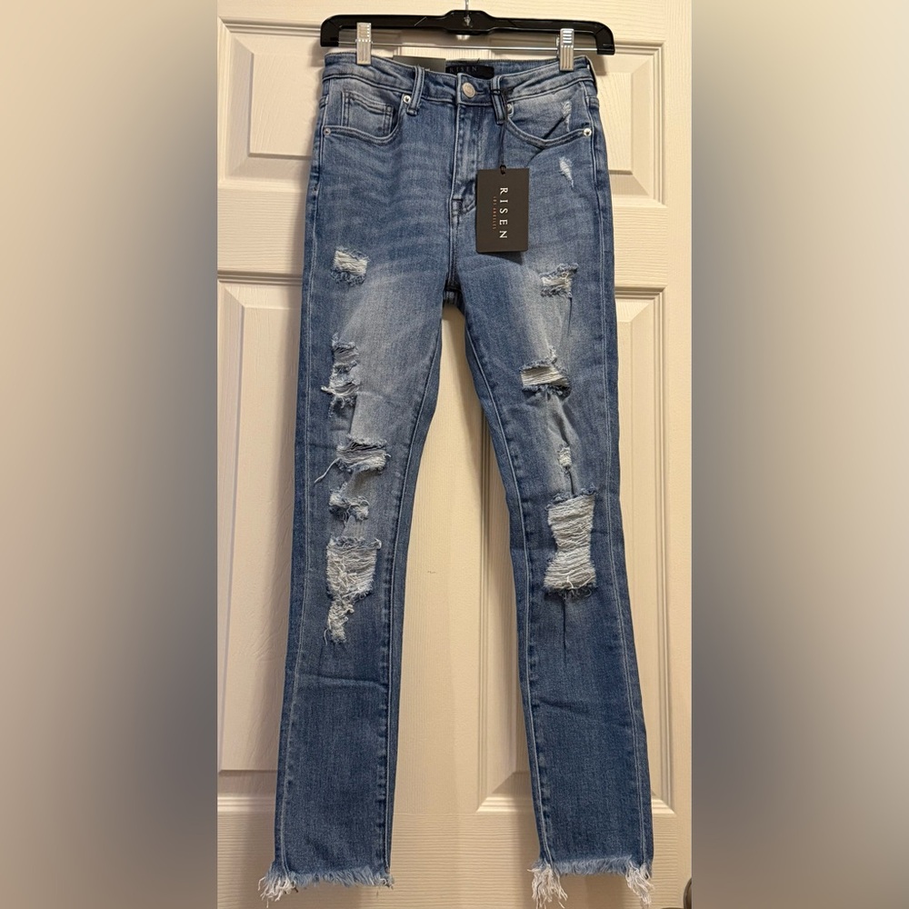 NWT Risen Women's Distressed Blue Jeans size 1/25
